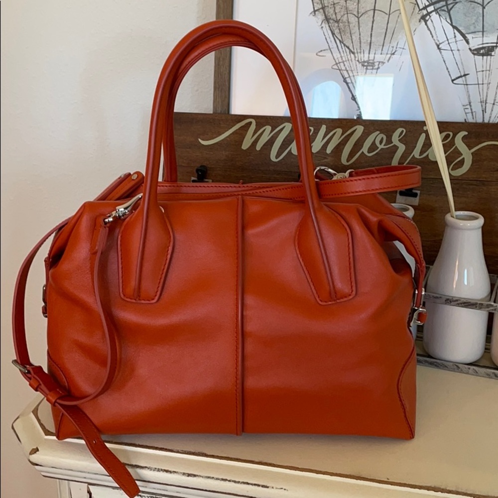 Tod’s Tote with sling handle bag